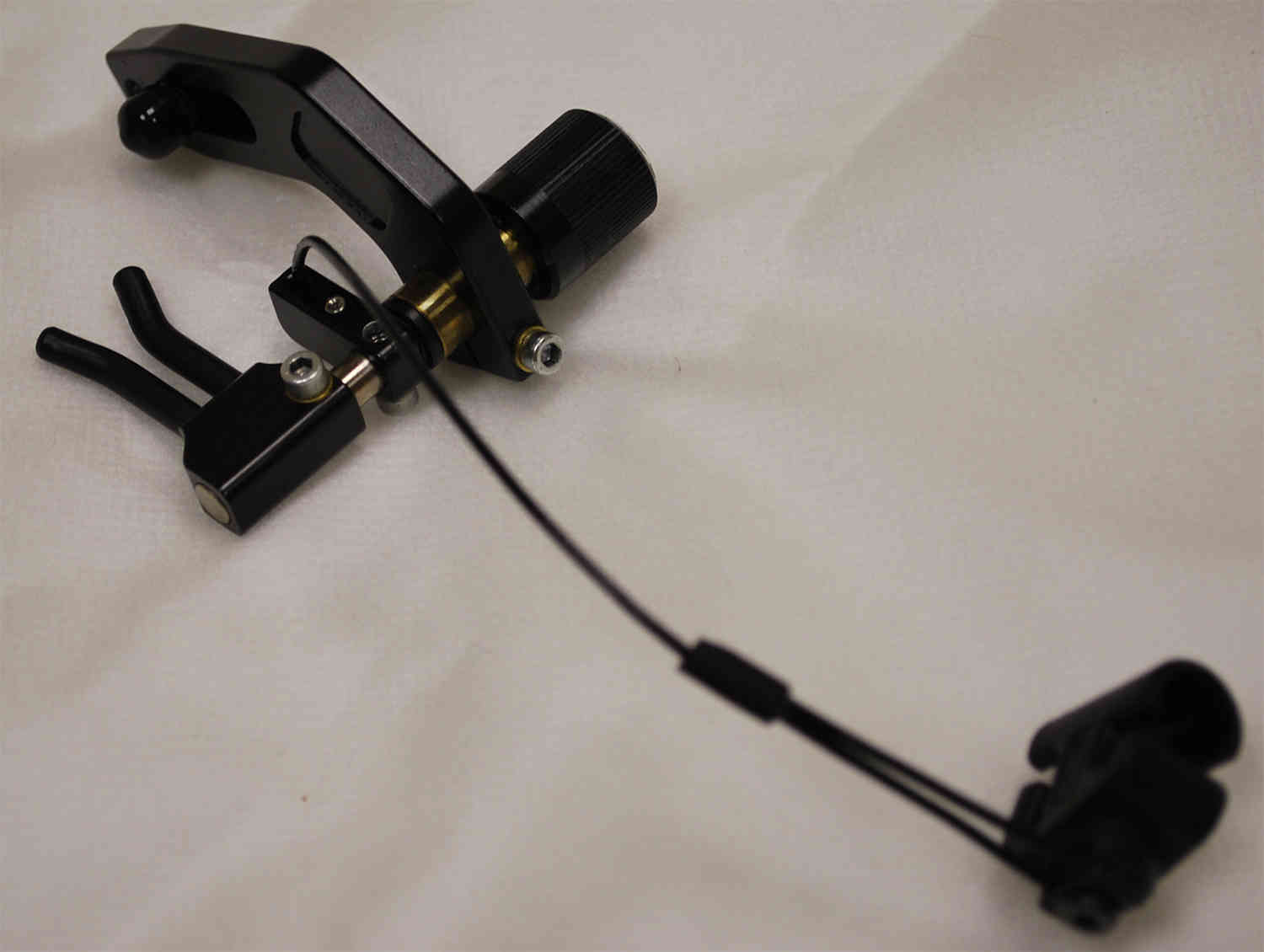 Полочка для блочного лука  (падающая)